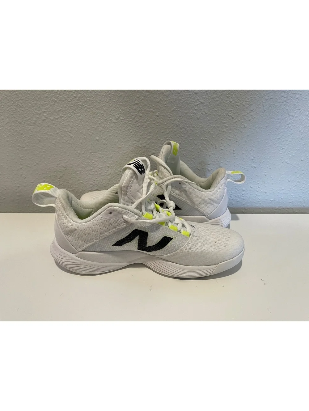 New Balance WCYVOLT Women's White and Black Athletic Shoes,